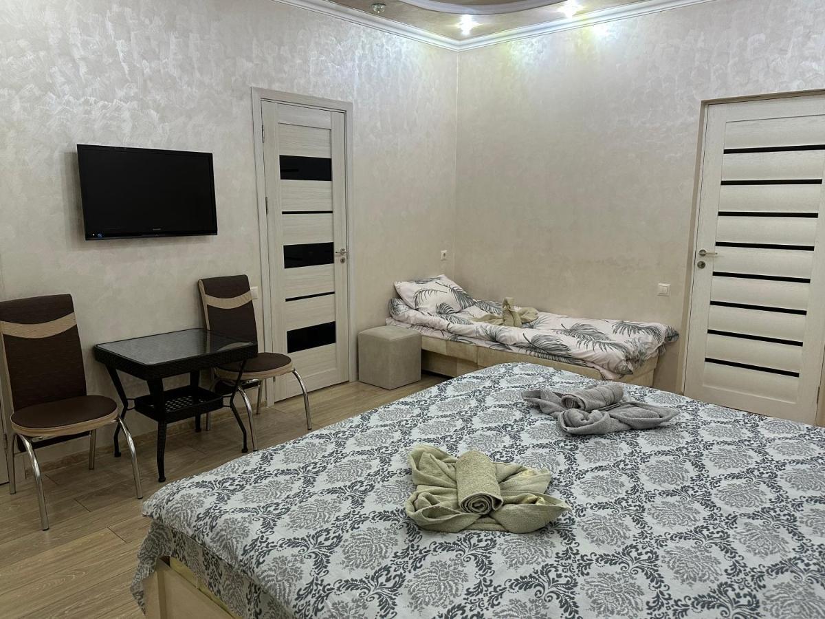 Our House Bed & Breakfast Vagharshapat Ngoại thất bức ảnh